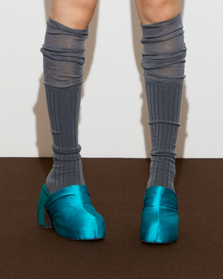 SATIN PLATFORM CLOG SANDALS