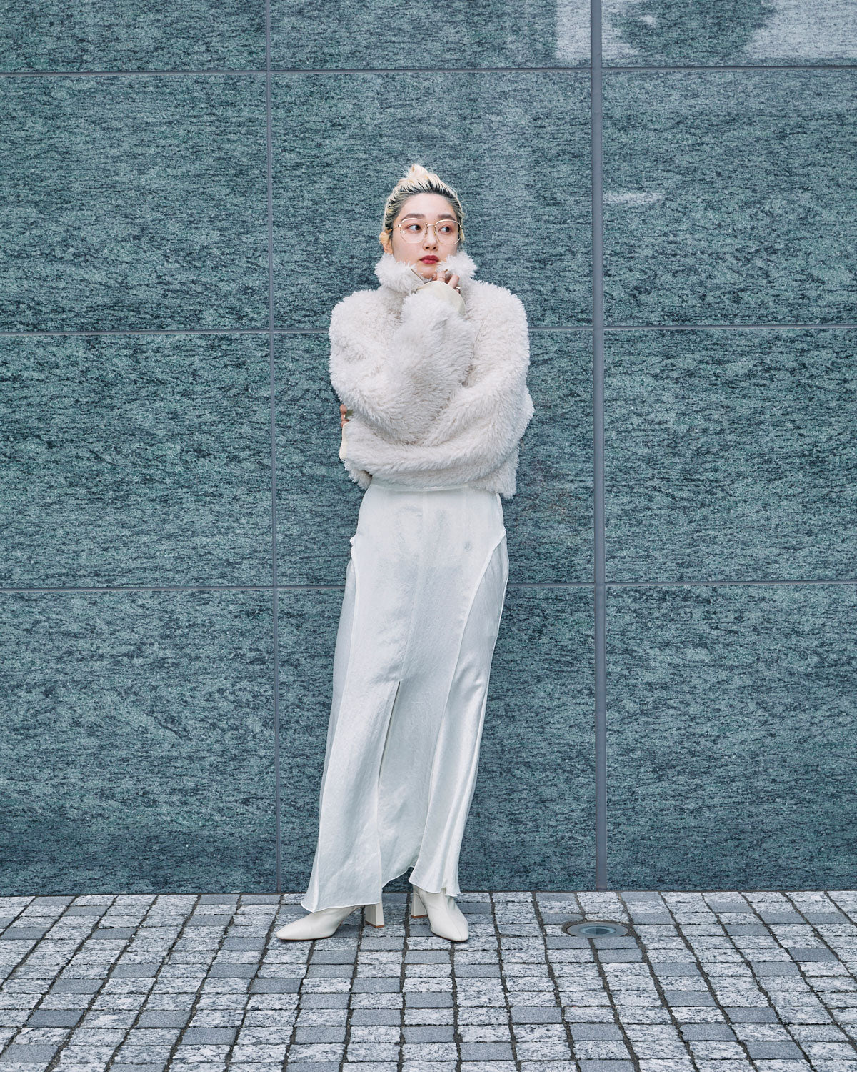 CRIMPED FUR CROPPED BLOUSON | SENSE 09_ | STORE | THINGS THAT