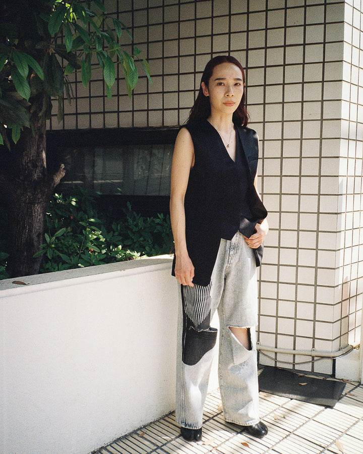 AICON × KNEE CUTTING DENIM PANTS