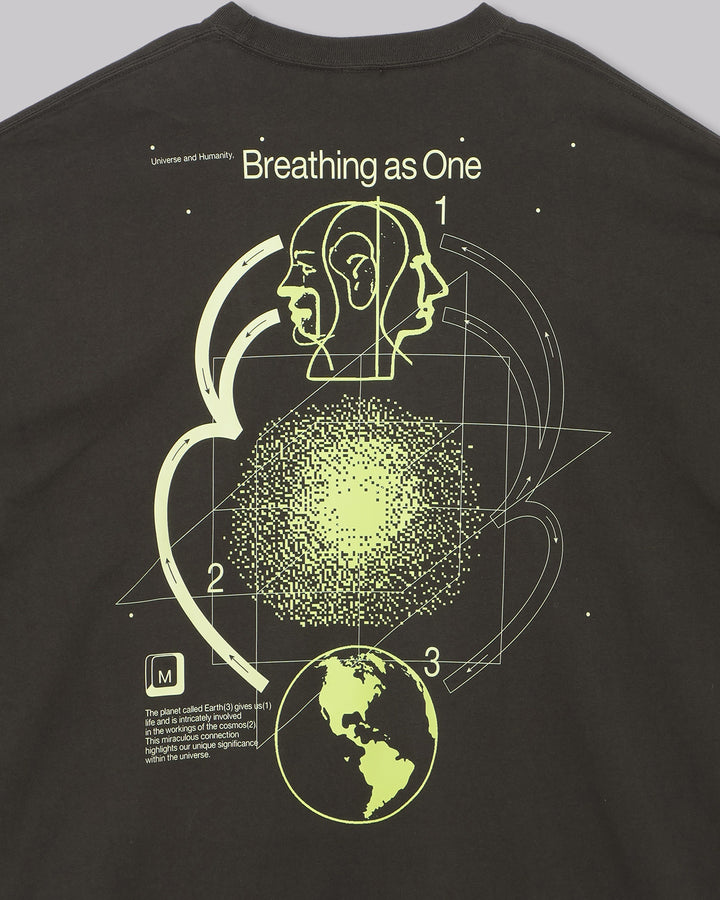 BREATHING PRINT LONG SLEEVE T-SHIRT