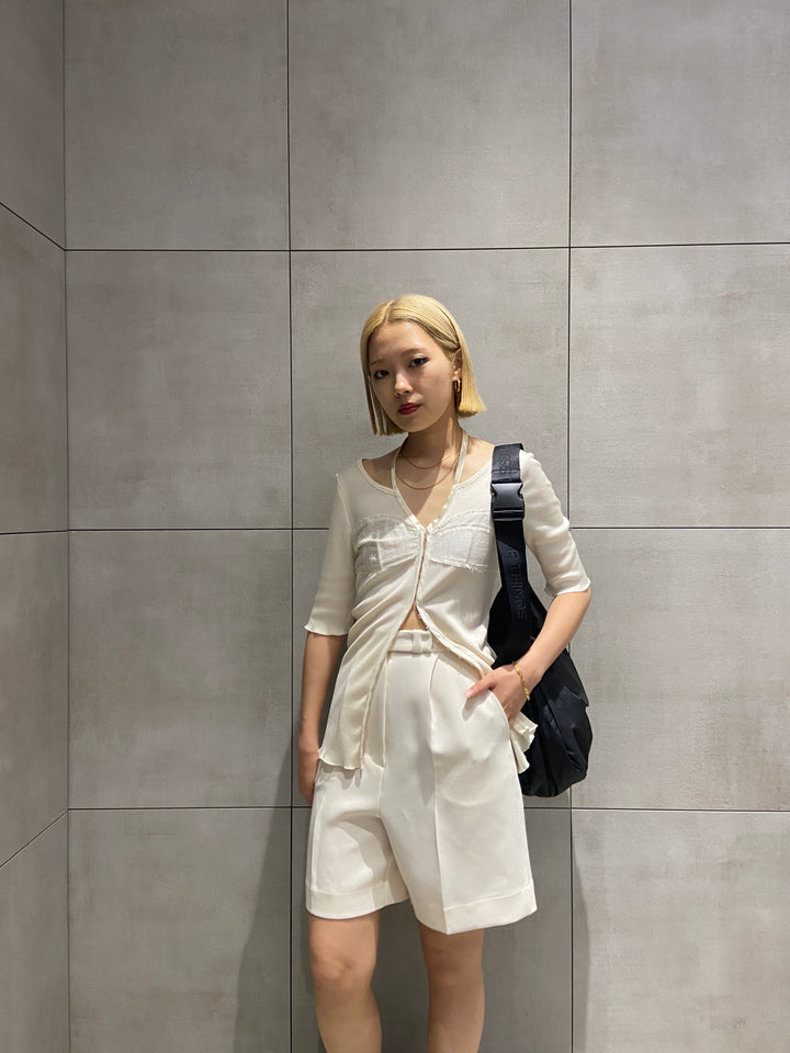 H:162cm / 01size