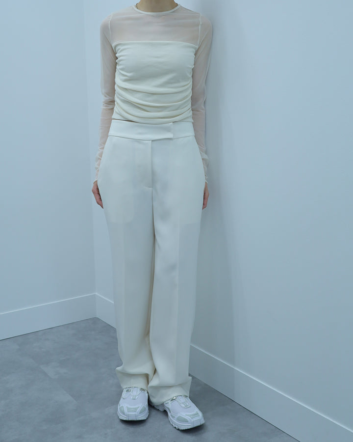 H:161cm / 02size
