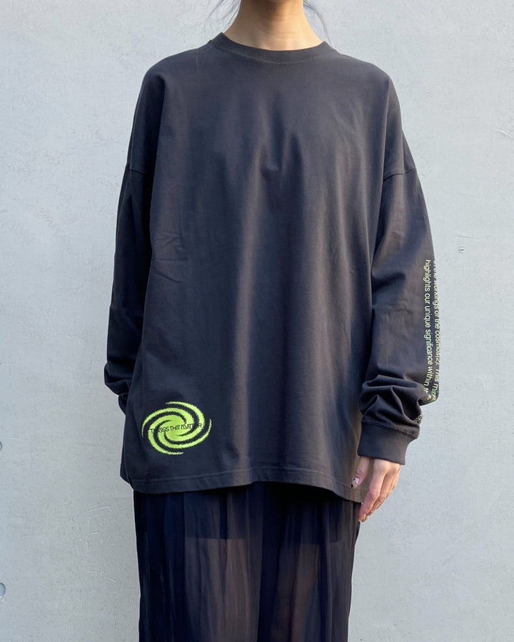 BREATHING PRINT LONG SLEEVE T-SHIRT