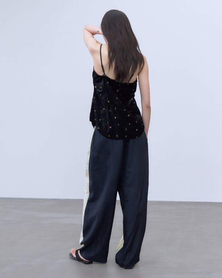 STICKER PRINT VELOUR CAMISOLE