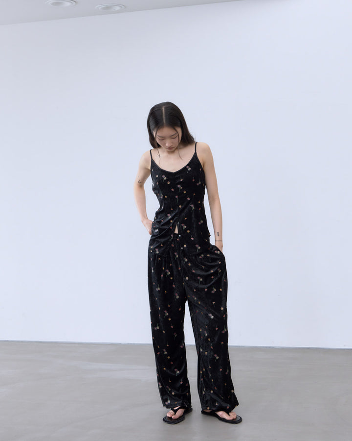 STICKER PRINT VELOUR PANTS
