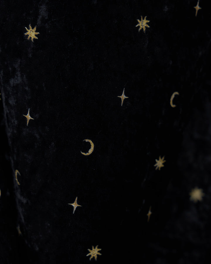 STICKER PRINT VELOUR PANTS