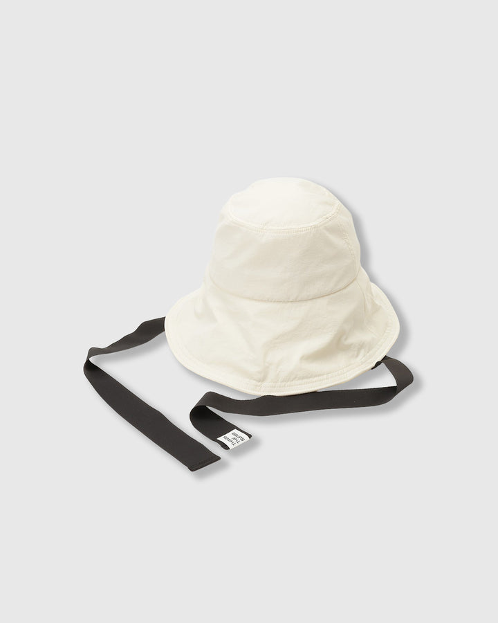 RIBBON DESIGN NYLON HAT