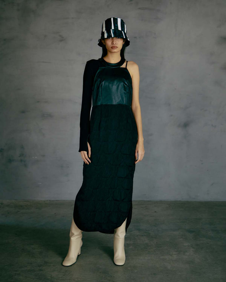 CONFLICTING HALTER NECK DRESS