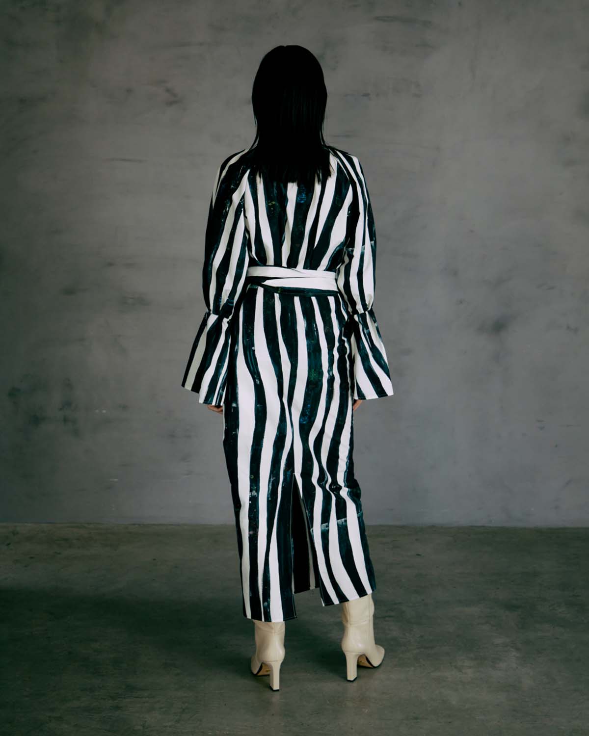 WIND STRIPE PRINT WRAP LONG DRESS | DRESS | STORE | THINGS THAT