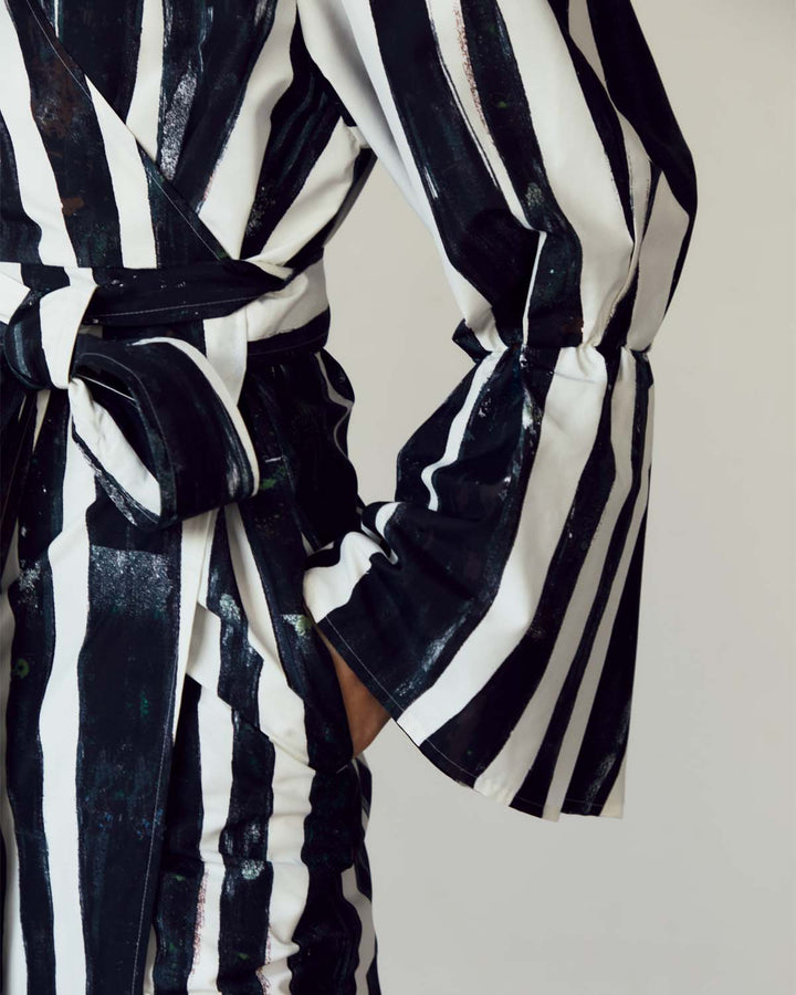 WIND STRIPE PRINT WRAP LONG DRESS