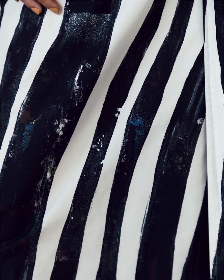 WIND STRIPE PRINT WRAP LONG DRESS