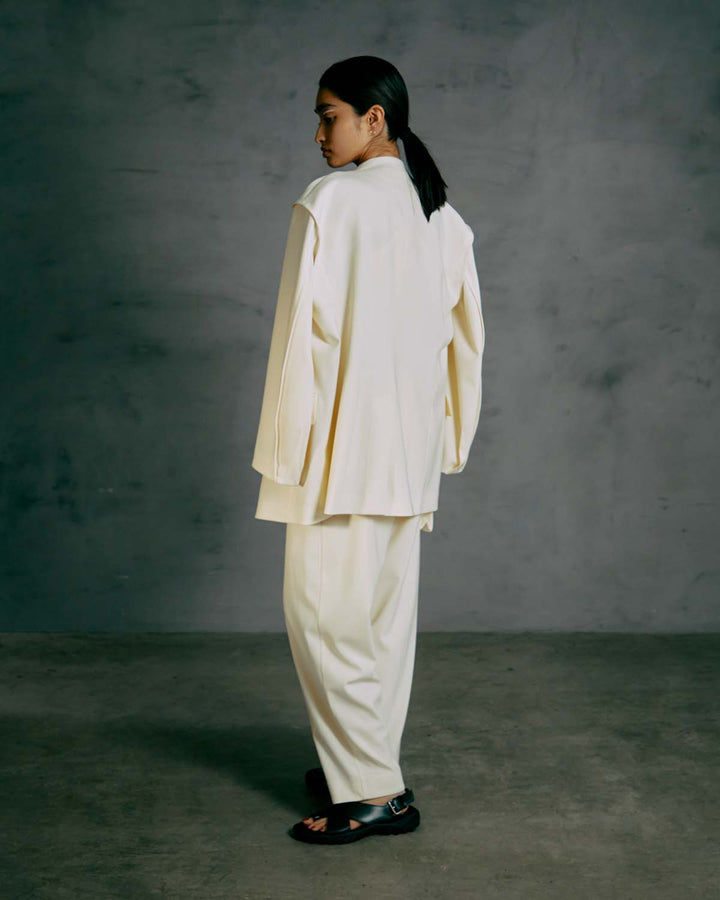 DOUBLE CLOTH COLLARLESS JACKET