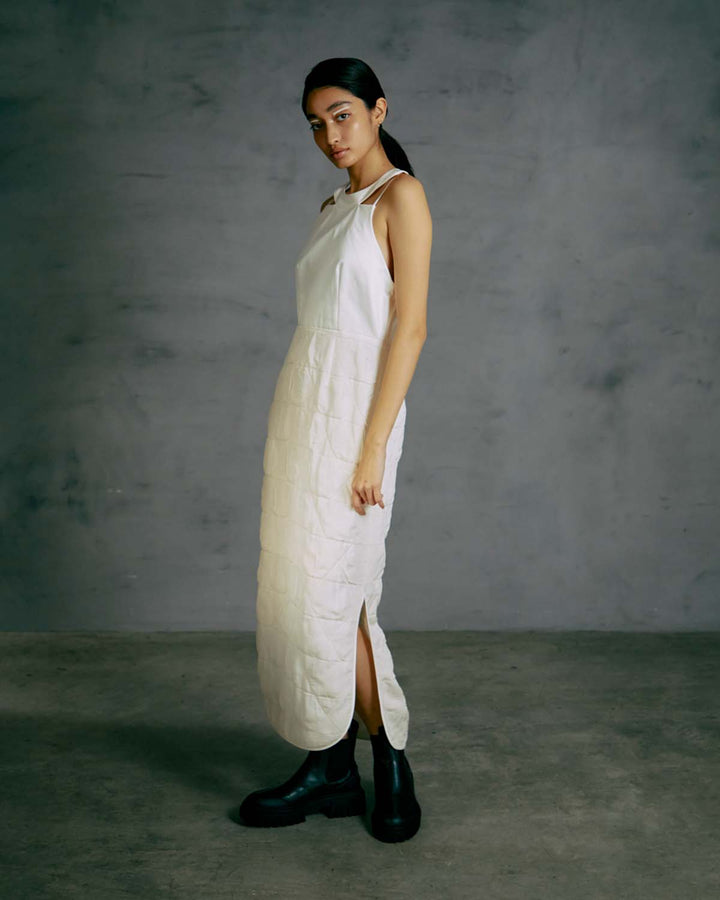 CONFLICTING HALTER NECK DRESS