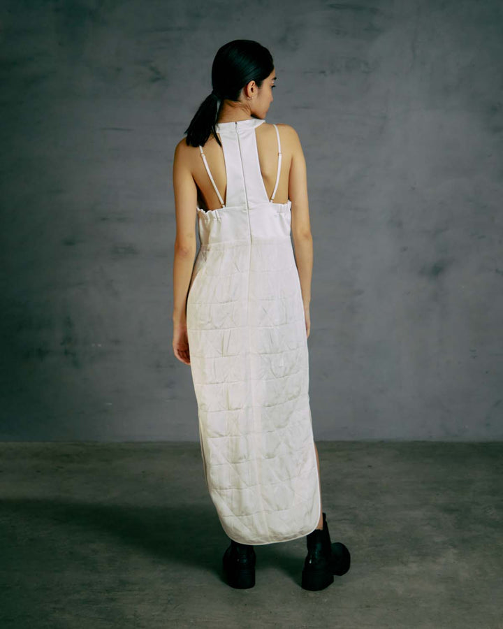 CONFLICTING HALTER NECK DRESS