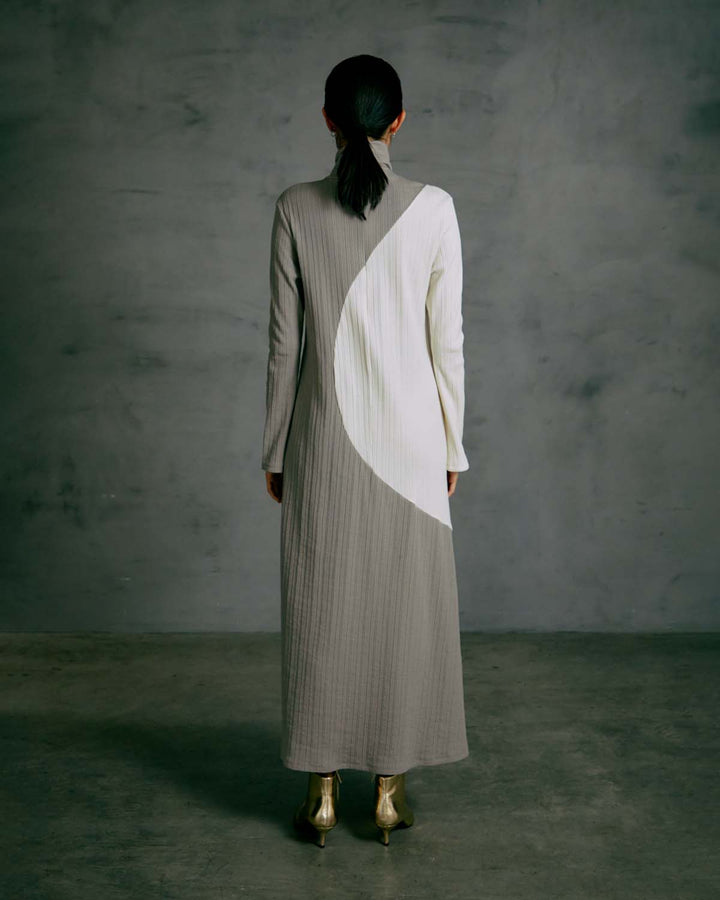 CONTRAST HIGH NECK RIB MAXI DRESS