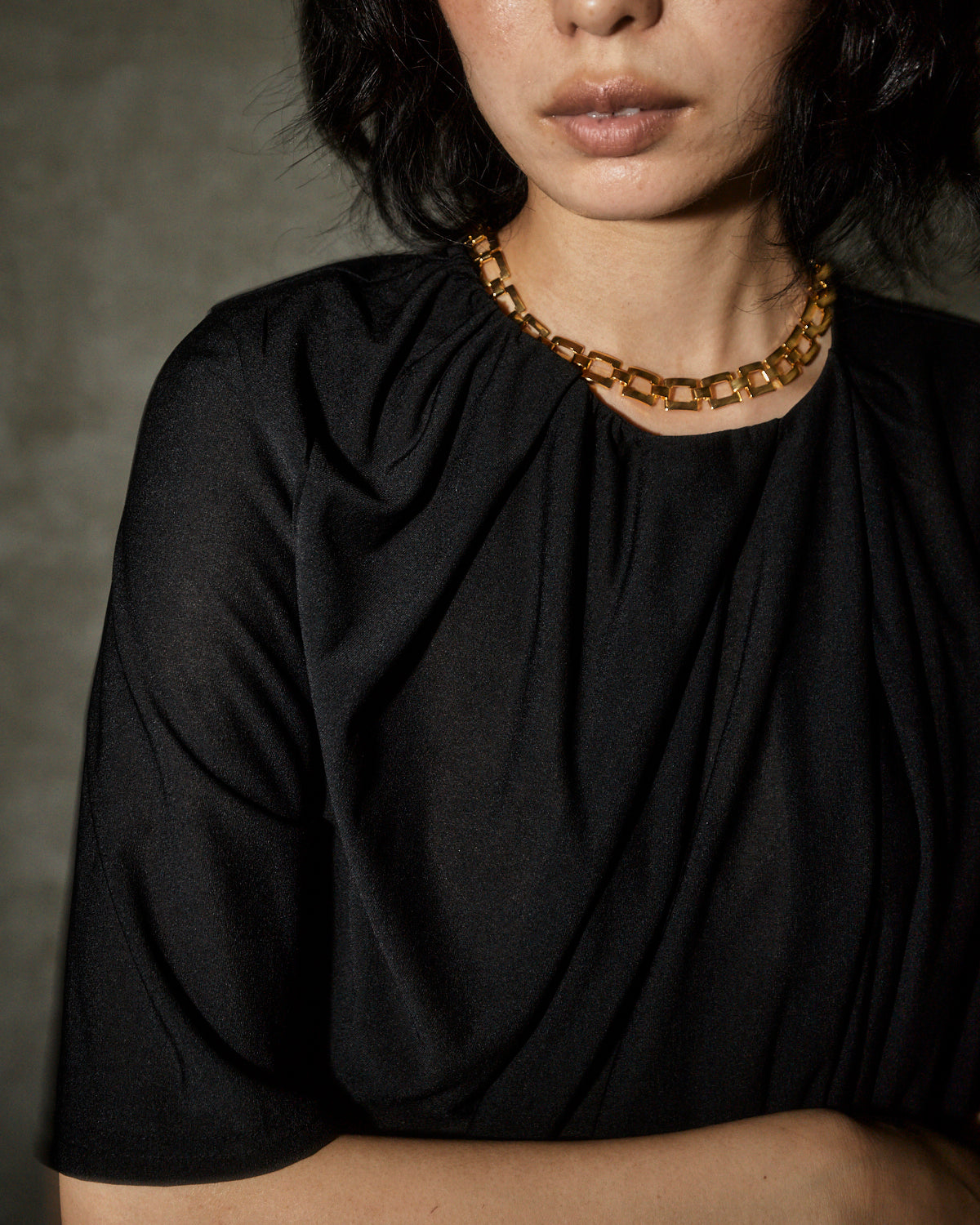 SHEER T-BLOUSE WITH CHAIN | | STORE | THINGS THAT MATTER