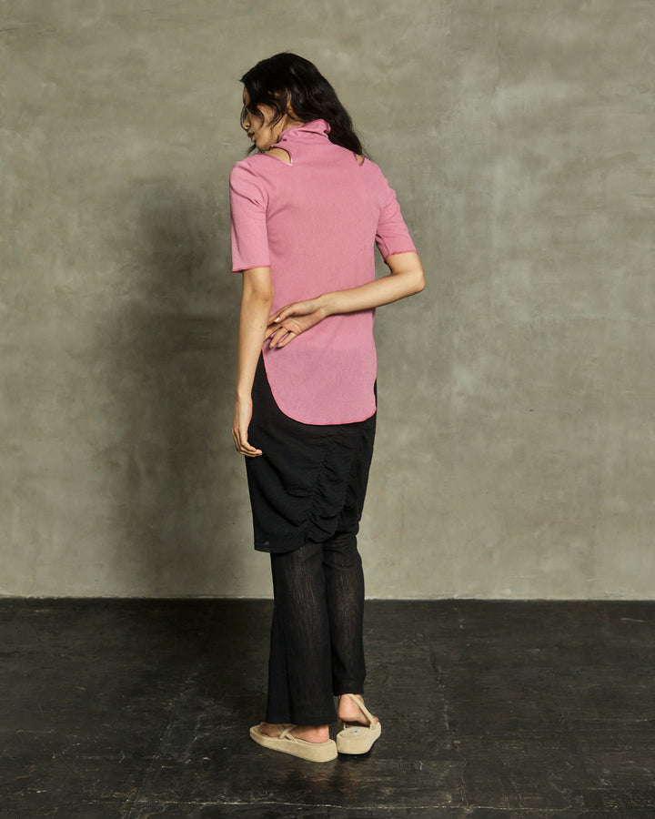NOTCH DESIGN YORYU TOPS