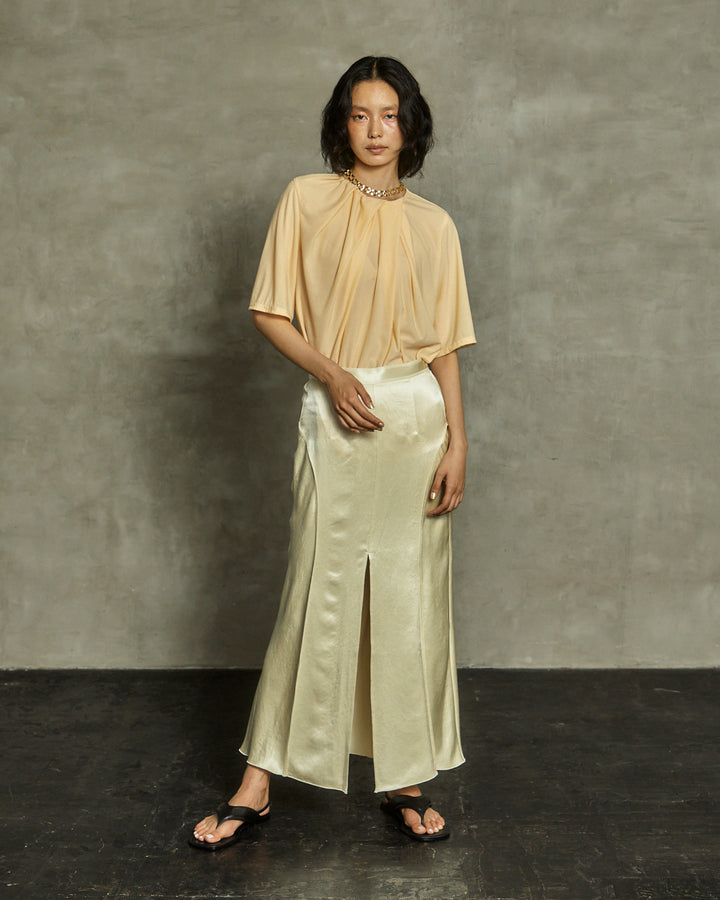 SHEER T-BLOUSE WITH CHAIN