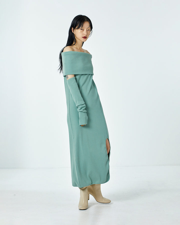 OFF-SHOULDER RIB DRESS WITH ARM WARMER