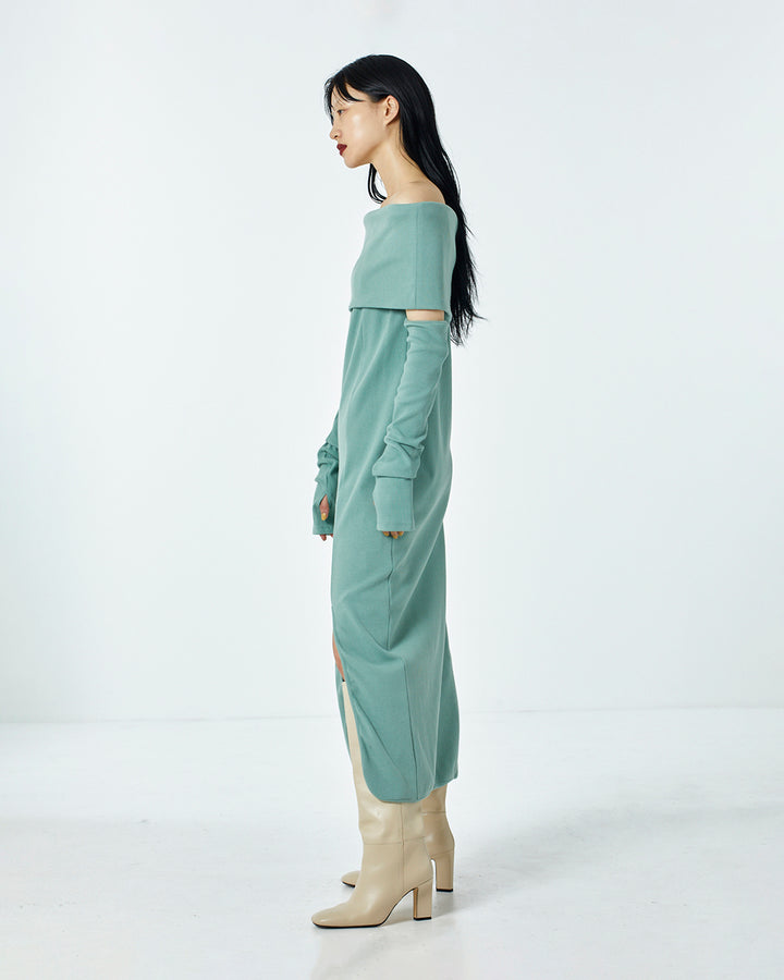 OFF-SHOULDER RIB DRESS WITH ARM WARMER
