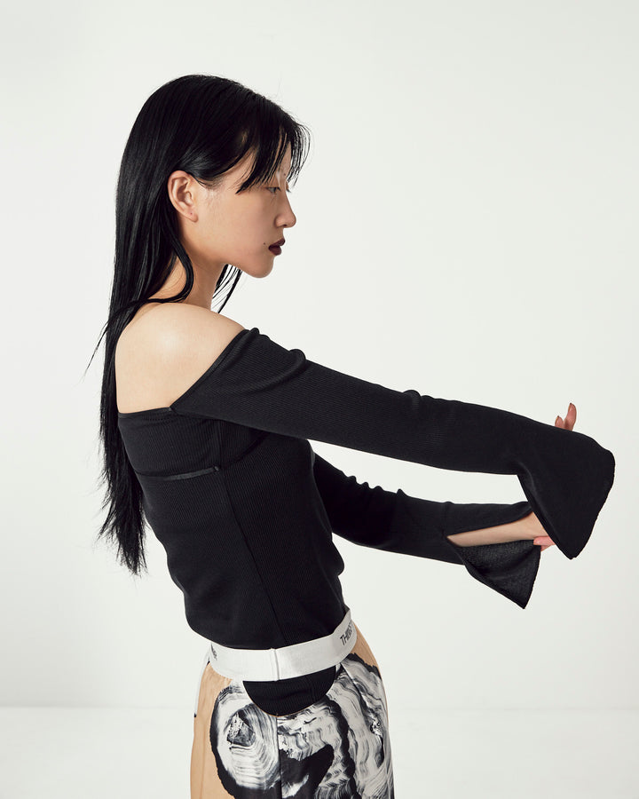 LAYERED BRIGHT PLATING RIB TOPS