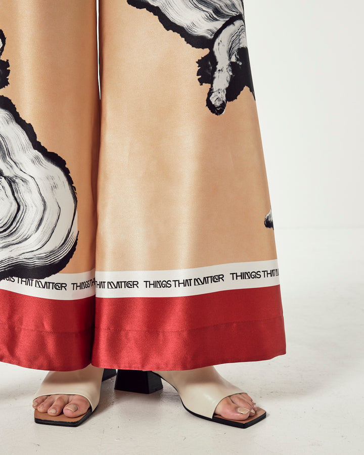 BODY TRIP HIP BONE CUTTING WIDE PANTS