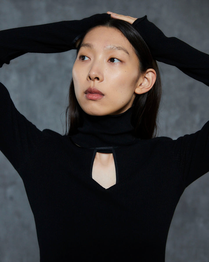 HIGH NECK NOTCH TERECO RIB TOPS