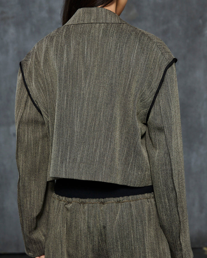 HERRINGBONE TWEED CROPPED JACKET