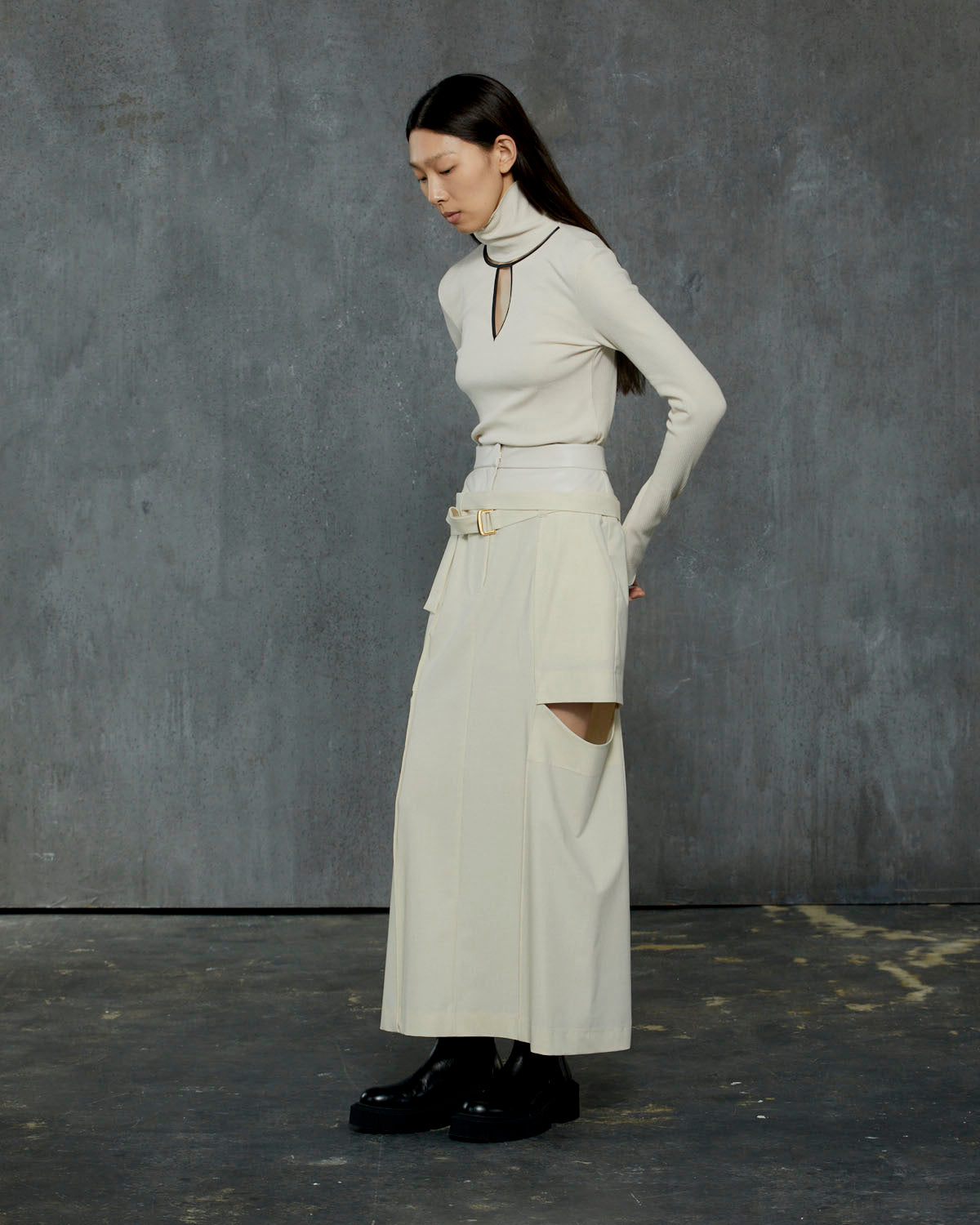 T/R LAYERED NOTCH TIGHT LONG SKIRT | SENSE 09_ | STORE | THINGS