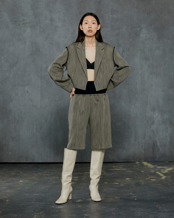 HERRINGBONE TWEED CROPPED JACKET