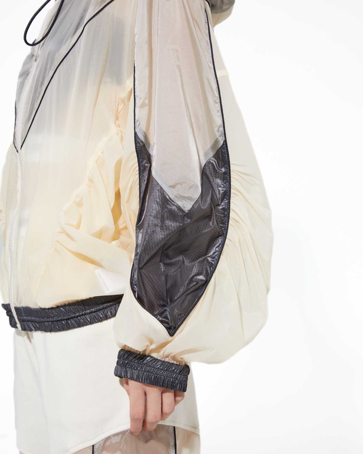 三苫愛 CHAOS ZIP HOOD Things That Matter CHAOS ZIP HOOD BLOUSON【2/5(日)限定再販売⇒終了】 | | STORE