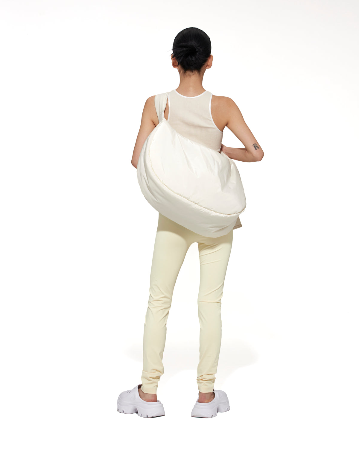 CUSHION BODY BAG | | STORE | THINGS THAT MATTER ONLINE STORE