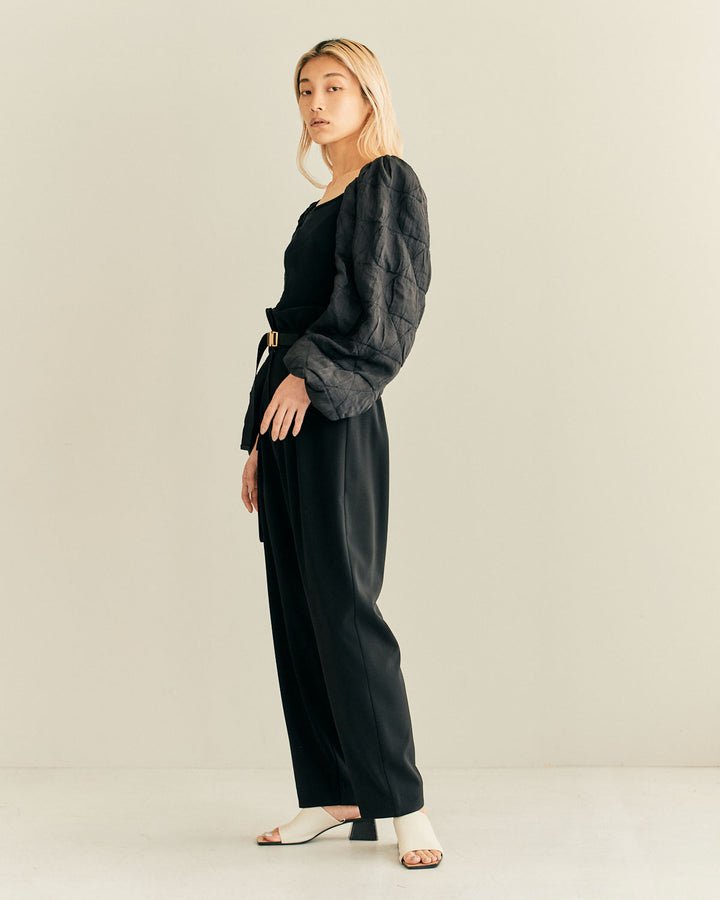 CONFLICTING POWER SLEEVE BLOUSE