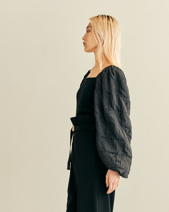 CONFLICTING POWER SLEEVE BLOUSE