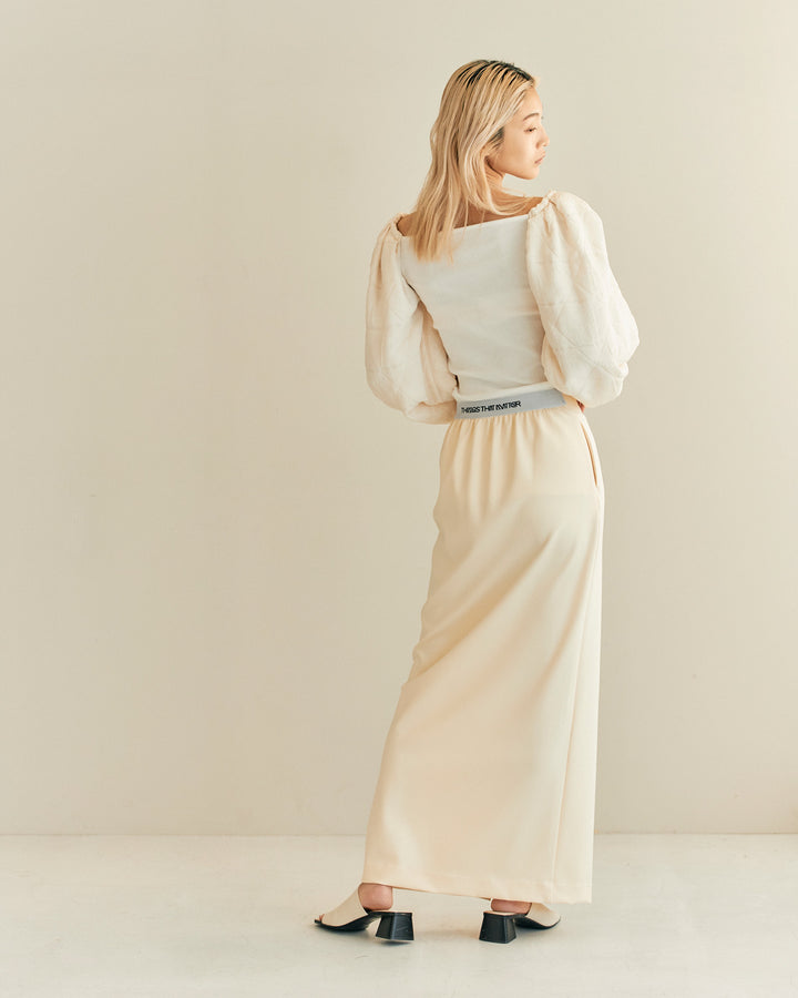 CONFLICTING POWER SLEEVE BLOUSE