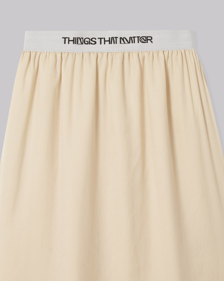 POWDERY SATIN NARROW SKIRT