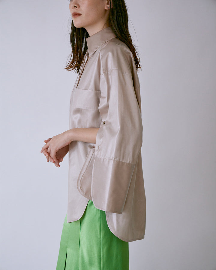 LEATHER-LIKE SATIN DETACHABLE COLLAR SHIRT